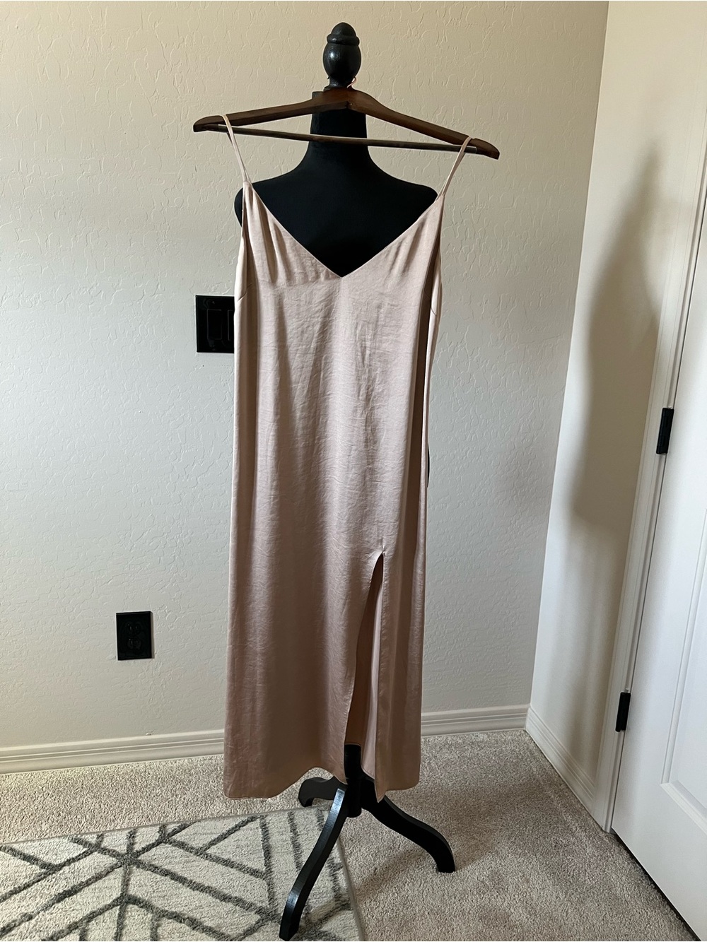 Wilfred Blush Pink Satin Slip Dress
